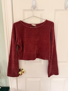 Style Rack Cropped Velvety Long-Sleeve Top - dark pink
